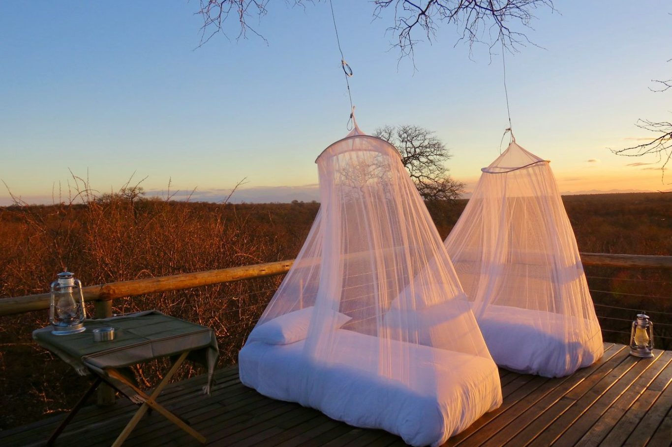 Betten mit Mückenschutz